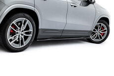 Maxton Design Mercedes GLA 35 AMG H247 Facelift Side Skirts Diffusers Versie 1