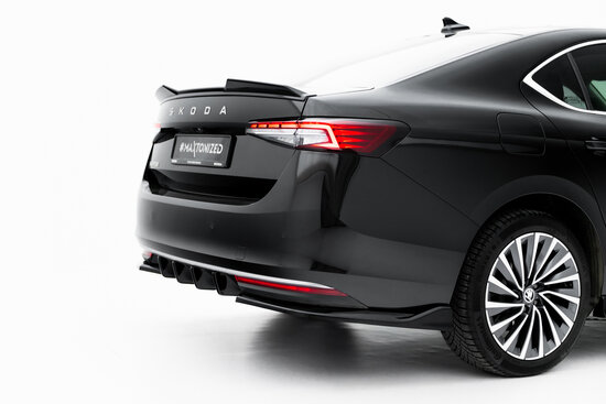 Maxton Design Skoda Superb Mk4 Central Rear Valance Spoiler Versie 1