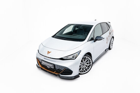Maxton Design Cupra Born Spoiler Splitter Versie 2