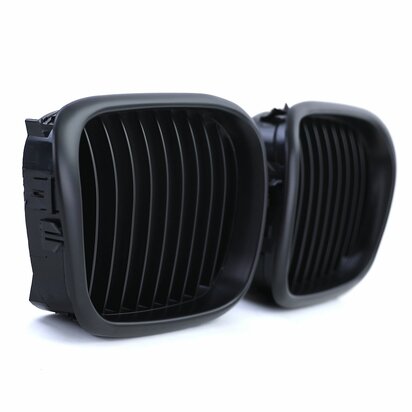 bmw-5-Serie-Grill-Nieren-e39-enkelspijl-performance-grill-mat-glans