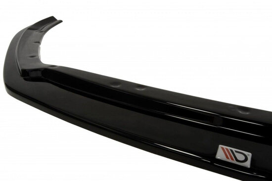 Maxton-Design-Ford-Focus-RS-Mk3-Splitter-Spoiler-Versie-3