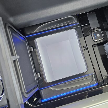 Middenconsole-Koelbox-Voor-Mercedes-V-Klasse-W447-USB-Draadloos-Laden-Ambient-Light