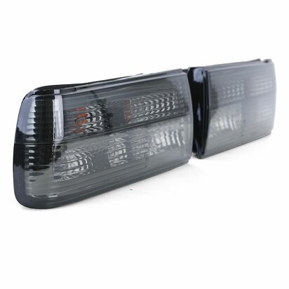 bmw-e30-achterlichten-zwart-smoke-set-facelift