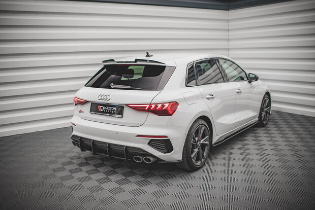 Maxton Design Audi A3 / A3 S Line / S3 Sportback 8Y Facelfit Achterklep Spoiler Extention Versie 1