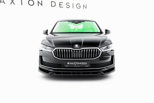 Maxton Design Skoda Superb Mk4 Splitter Voorspoiler Spoiler Versie 2