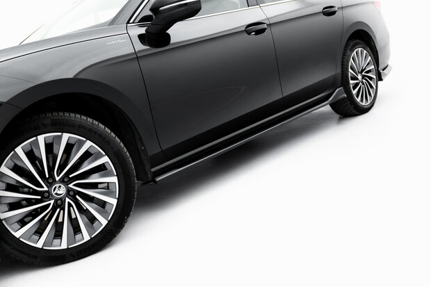 Maxton Design Skoda Superb Mk4 Side Skirts Diffusers Versie 2