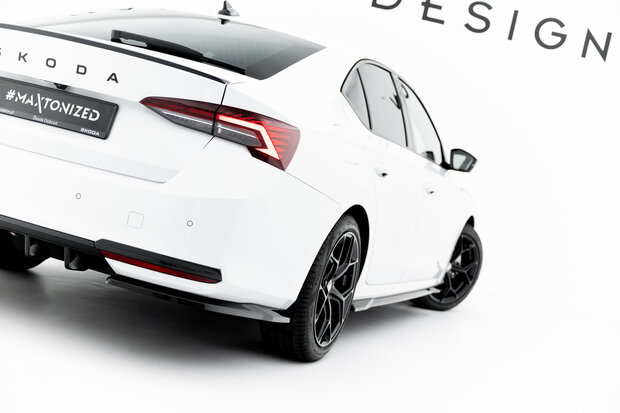 Maxton Design Skoda Octavia Sportline MK4 Facelift Rear Side Splitters Versie 1