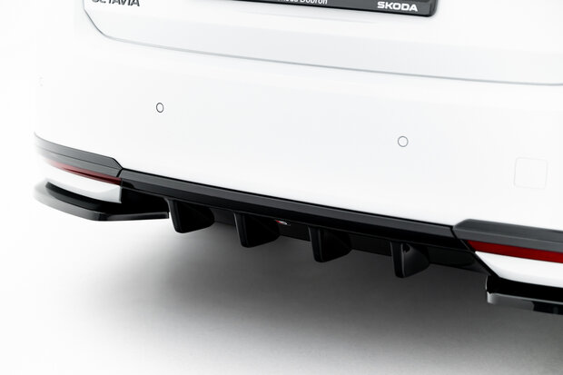 Maxton Design Skoda Octavia Sportline MK4 Facelift Central Rear Valance Spoiler Versie 1