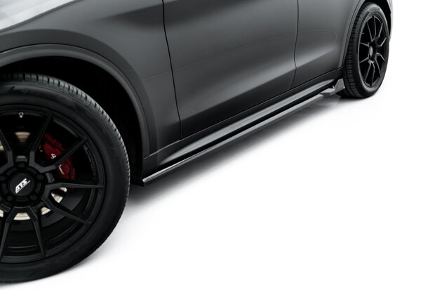 Maxton Design Alfa Romeo Stelvio Side Skirt Diffusers Versie 2