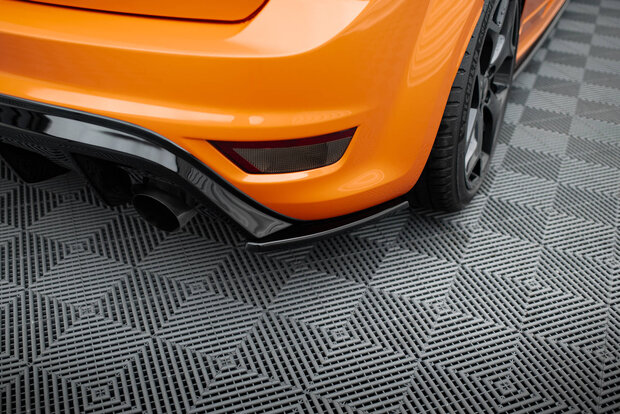 Maxton-Design-Ford-Focus-ST-Mk2-Facelift-Rear-Side-Splitters-Versie-2
