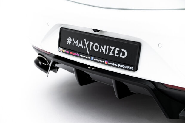 Maxton Design Opel Insignia OPC-Line Mk2 Rear Splitter Versie 1