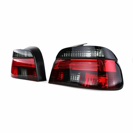 bmw-5-Serie-e39-limousine-achterlichten-rood-zwart-apk-vervanging