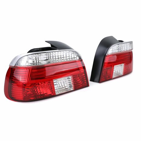 bmw-5-Serie-e39-limousine-achterlichten-rood-helder-zwart-apk-vervanging