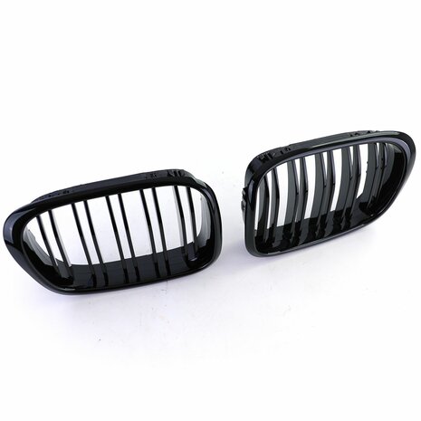 bmw-5-Serie-Grill-Nieren-e39-dubbelspijl-performance-grill-zwart-glans