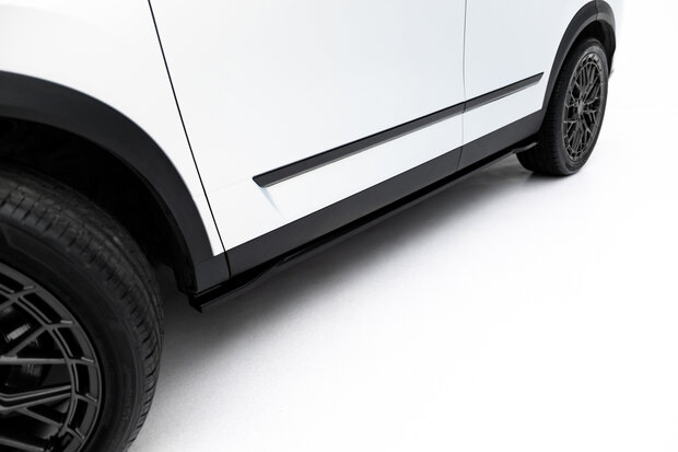 Jaecoo-7-Mk1-maxton-design-side-skirts