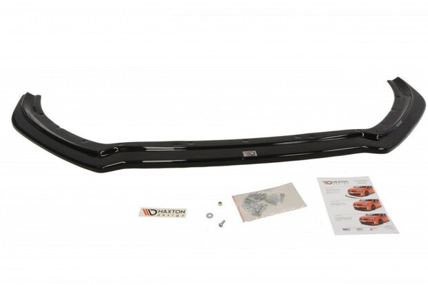 Maxton-Design-Ford-Focus-RS-Mk3-Splitter-Spoiler-Versie-4
