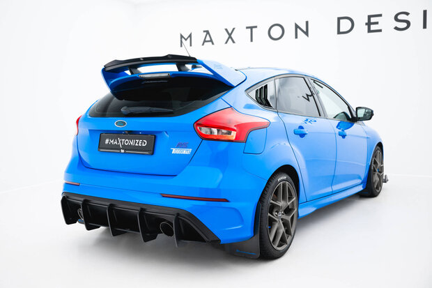 Maxton-Design-Ford-Focus-RS-Mk3-Spoiler-Cap-Versie-2