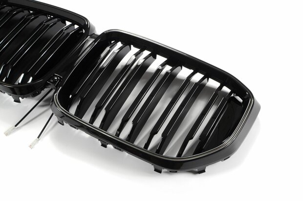 LED-Sport-Grille-BMW-X5-G05-LCI-vanaf-04-2023-Glans-Zwart-Dubbele-Spijl