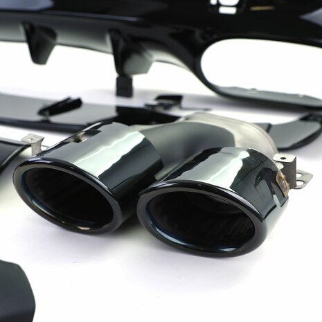 Uitlaat-Diffuser-Mercedes-CLA-C118-X118-AMG-Look-Glans-Zwart