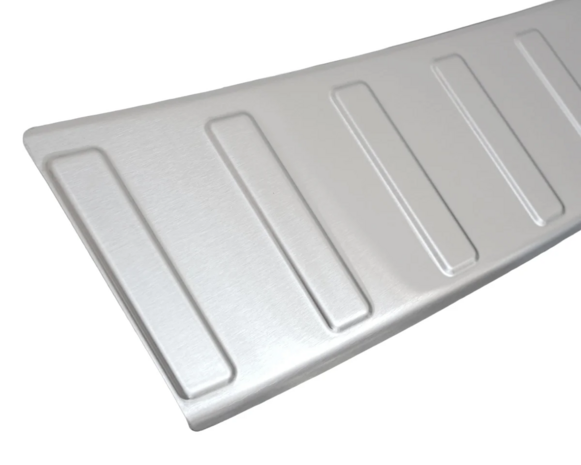 achterbumper-beschermer-volkswagen-tayron-2024-rvs-mat-lijst