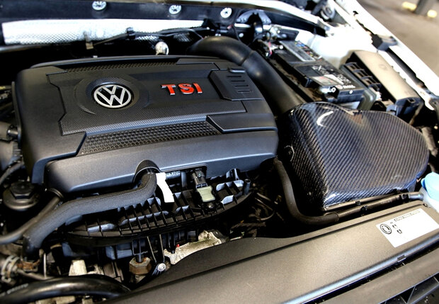 ta-technix-carbon-air-intake-audi-a3-s3-8v-golf-7-gti-leon-5f-octavia-5e-114VW003