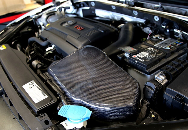 ta-technix-carbon-air-intake-audi-a3-s3-8v-golf-7-gti-leon-5f-octavia-5e-114VW003