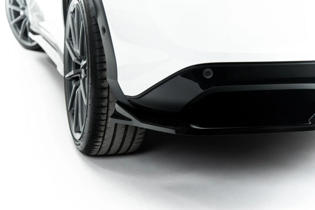 Volkswagen-T-Roc -R-Line-Mk2-maxton-design-rear-diffuser-vertical-bar
