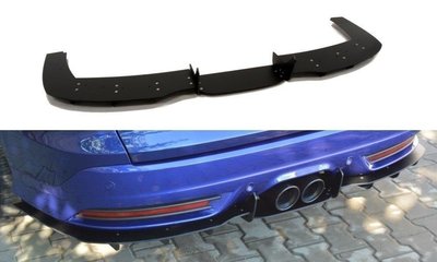 Maxton Design Ford Focus ST Wagon Mk3  Spoiler Rear Centre Diffuser