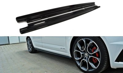 Maxton Design Skoda Octavia RS Mk3 Sideskirt Diffuser Versie 1