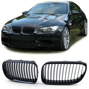 Bmw 3 serie E92 E93 LCI Grill Hoogglans Zwart Enkele Spijl 