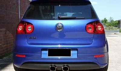 Maxton Design Achterbumper spoiler aanzetstuk Geschikt voor Volkswagen Golf 5 R32 