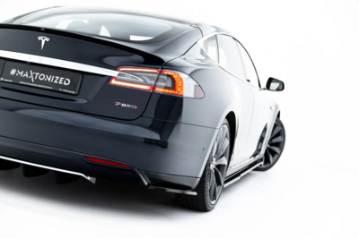 Maxton Design Tesla Model S Mk1 Rear Side Splitters Versie 2