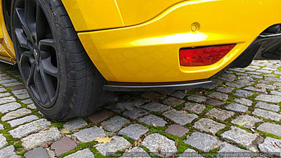 Maxton Design Renault Megane 3 RS Achterbumper Side Splitters