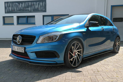 Maxton Design Mercedes A Klasse W176 AMG Line Voorspoiler Spoiler Splitter Versie 1