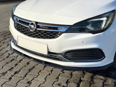 Maxton Design Opel Astra K OPC LINE Voorspoiler Spoiler Splitter Versie 1