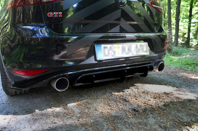 Maxton Design  Racing Centre Rear Splitter Geschikt Voor Volkswagen Golf 7 GTI Clubsport